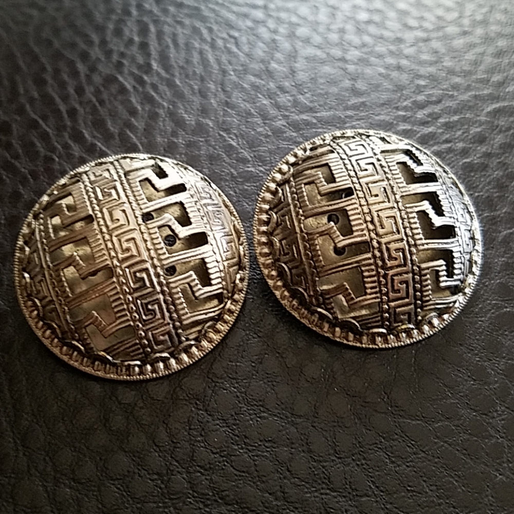 VTG Freirich clip on earrings